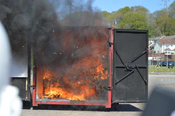 Flashover occurs when all the combustible materials present in the room have been heated by radiation to reach their autoignition temperature and ignite simultaneously.