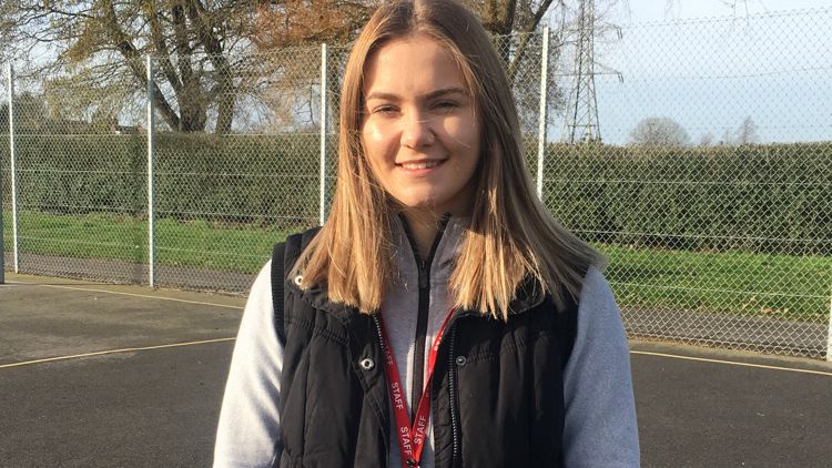 Hannah Palmer, sports coaching graduate, now studying to become a PE teacher