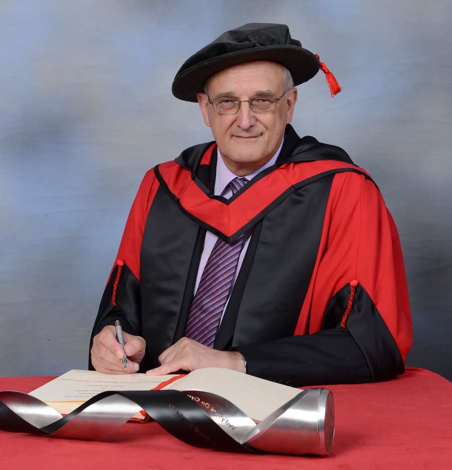 Professor Sir Leszek Borysiewicz