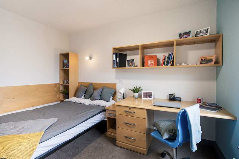 Treforest Accommodation - Upgraded Rooms